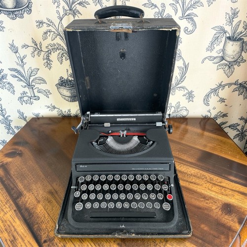 Macchina per scrivere olivetti - macchina,