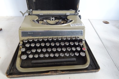 Macchina per scrivere olivetti - macchina,
