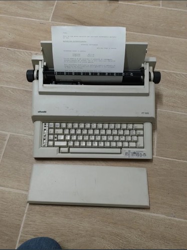 Macchina per scrivere olivetti - macchina,