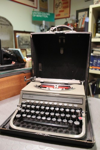 Macchina per scrivere olivetti - macchina,