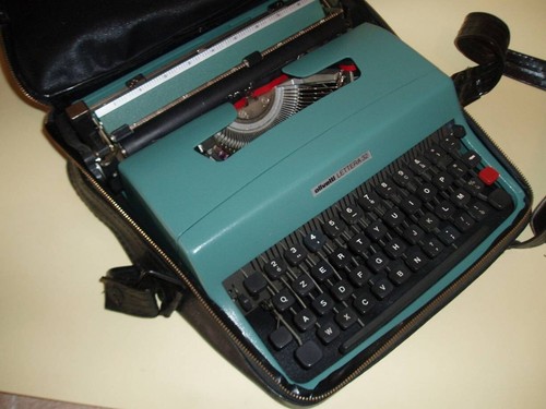 Macchina per scrivere - , olivetti