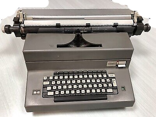 Macchina per scrivere olivetti - macchina,