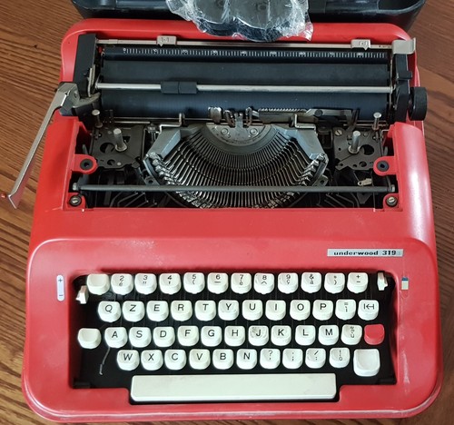 Macchina per scrivere vintage