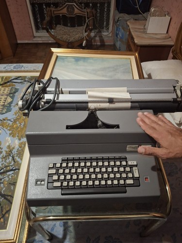 Macchina per scrivere mano - per, a
