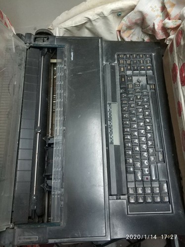 Macchina per scrivere olivetti - macchina,