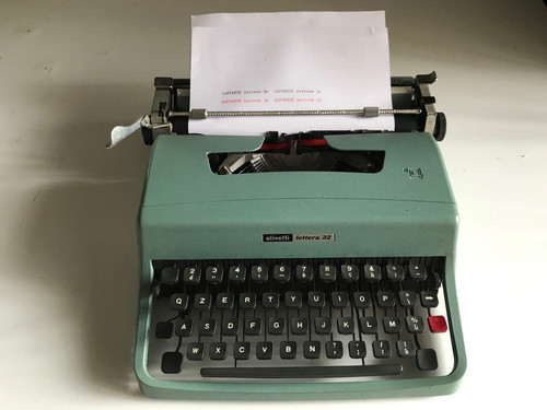 Macchina per scrivere - , olivetti